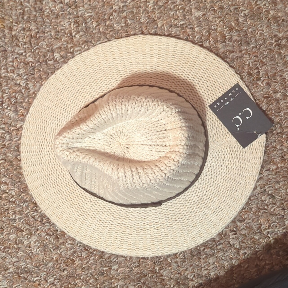 Cream Knitted Fedora Hat, BNWT